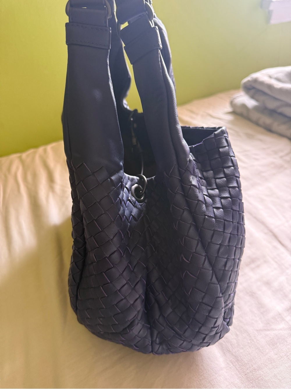 Bottega Veneta purple Intrecciato Hobo Bags - Picture 3 of 10